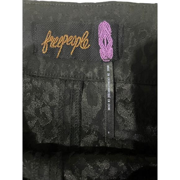 Free People Satin Leopard Brocade Print High Waisted Trousers Sz 6 - Picture 6 of 7